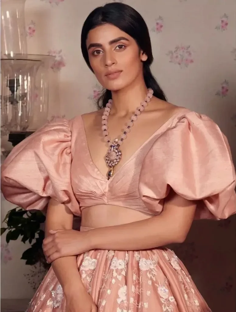 Luxurious Blush Pink Puff Sleeve V-Neck Designer Blouse
