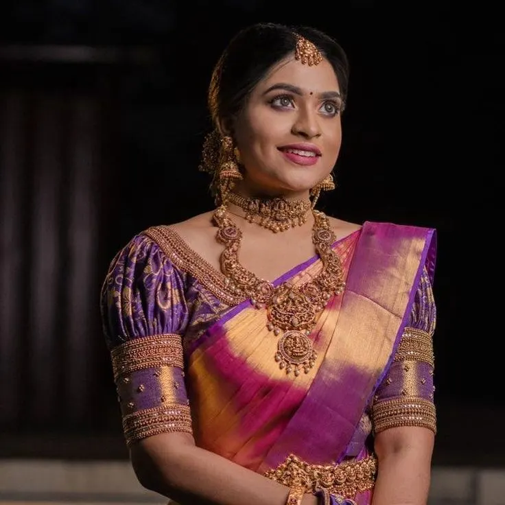 Puff Sleeve Blouse with Lace Ornaments